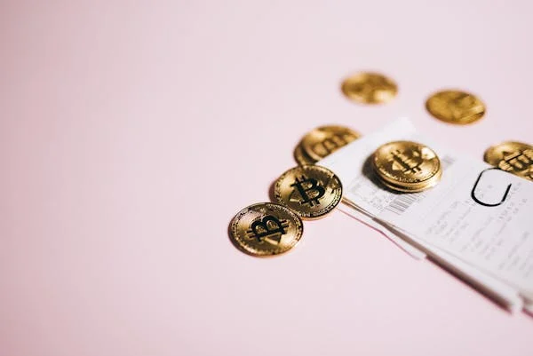 Why Cryptocurrencies Are Gaining Popularity Among E-Commerce Shoppers